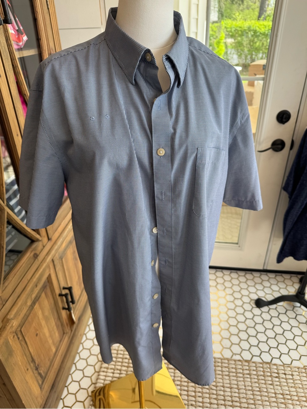 Men's Short-Sleeve Button-Down Shirt in Light Blue Micro-Check